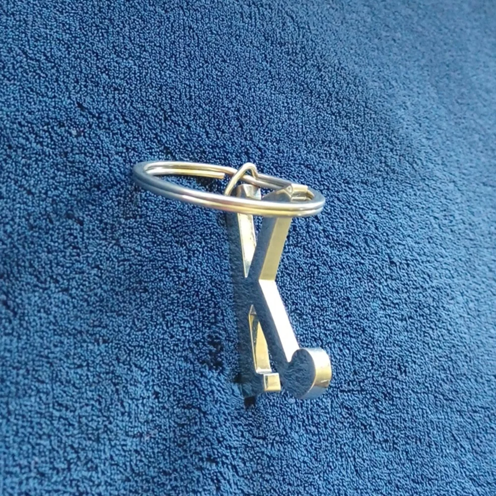 🥰 Letter "K" Keyring!🔑 - Picture 3 of 12